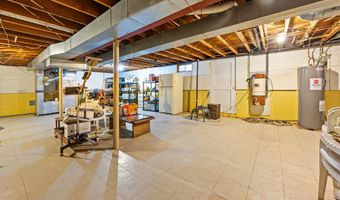 620 Riverside Dr, Cheshire, CT 06410