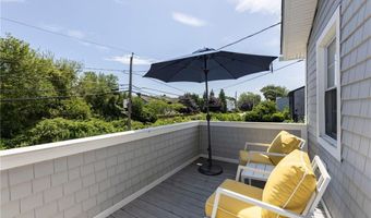 21 Overlook Ave, Charlestown, RI 02813