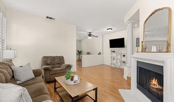 489 W Summerfield Cir, Anaheim, CA 92802