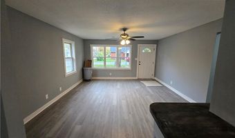 491 W Cross St, Austin, IN 47102