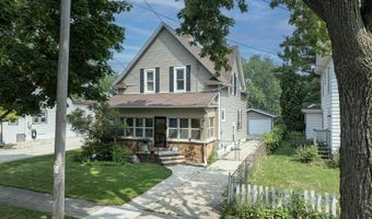 914 W 4TH St, Appleton, WI 54914