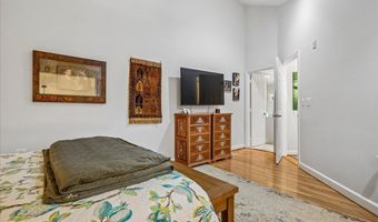 2330 14TH St N 407, Arlington, VA 22201