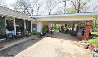 1504 RAINBOW Cir, Anniston, AL 36207