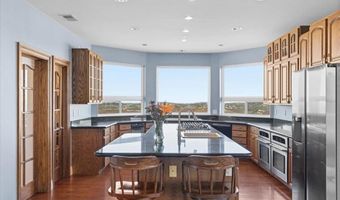 3035 Millar Ranch Rd, Spring Valley, CA 91978