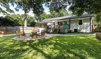 663 Mayview Dr, Charlotte, NC 28205