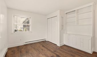 38 Harrison Ave 1, Newport, RI 02840