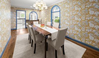 5714 HUNTINGTON Pkwy, Bethesda, MD 20814
