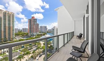 3300 NE 188th St UPH09, Aventura, FL 33180