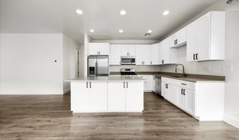 1643 Stratford Pl, Chino Valley, AZ 86323