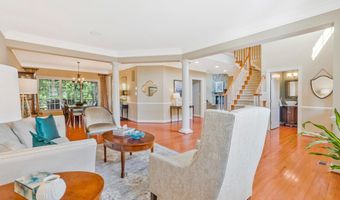 43485 FOXGROVE Ct, Ashburn, VA 20147