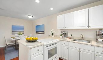 160 Keonekai Rd APT 14-202, Kihei, HI 96753