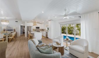 401 N SHORE Dr, Anna Maria, FL 34216