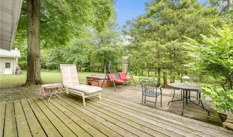 6009 Bole Dr, Andover, OH 44003