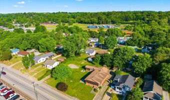 924 E Madison Ave, Athens, TN 37303