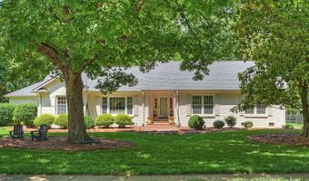 7022 Lancer Dr, Charlotte, NC 28226