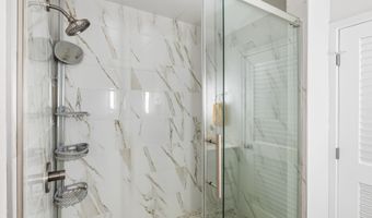 75-5865 WALUA Rd C320, Kailua Kona, HI 96740