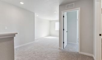 3383 N Irvington St, Aurora, CO 80019