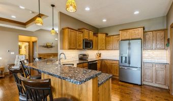 3205 Fieldstone Ct SE, Altoona, IA 50009