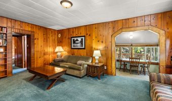 55450 MCKENZIE RIVER Dr, Blue River, OR 97413
