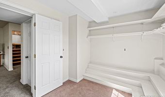1921 Glenview Ct, Berthoud, CO 80513