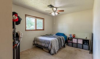 3075 Wessex Ct, Columbus, OH 43232
