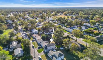 808 Beach Ave, Beachwood, NJ 08722