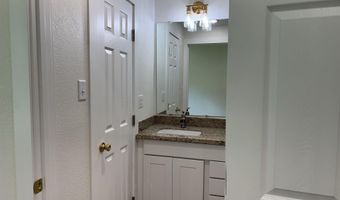 180 Lovers Ln, Alto, TX 75925