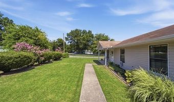 418 E 3rd St, Beggs, OK 74421