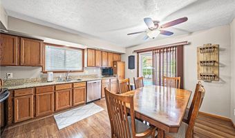 4116 Polo Park Dr, Willoughby, OH 44094