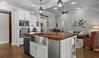 230 Waterfront Cir, Alma, AR 72921