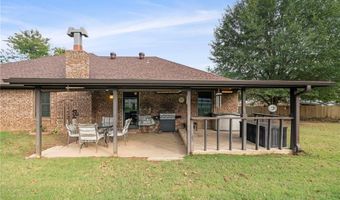 2505 Pine Ln, Barling, AR 72923