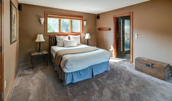 5128 Spring Ct, Madison, WI 53705