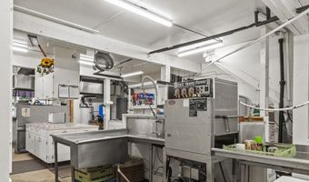 1321 W Mountain Rd, Cascade, ID 83611