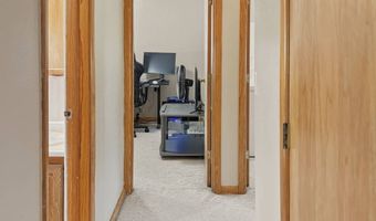 738 W Park St, Albion, NE 68620