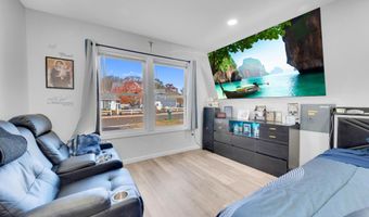 21 Shelli Ter, Barnegat, NJ 08005