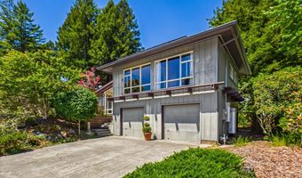 94 California Ave, Arcata, CA 95521