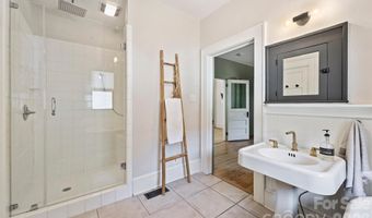 1720 Thomas Ave, Charlotte, NC 28205