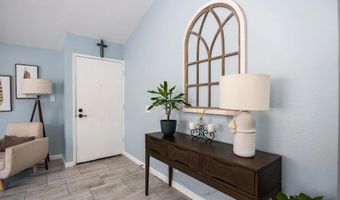 11060 Plum Tree Ln, Spring Valley, CA 91977