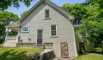 27 Princeton St, Bangor, ME 04401