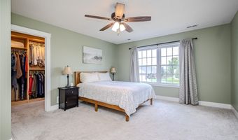 2203 NW Lakeside Ct, Ankeny, IA 50023