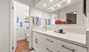 375- A Haleloa Pl A601, Honolulu, HI 96821