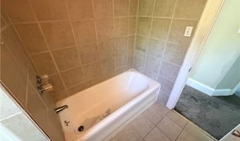 918 Frederick Blvd, Akron, OH 44320