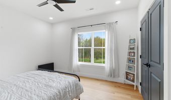 1332 Shoal Creek Trl NE, Arab, AL 35016