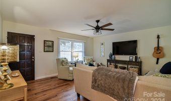 455 New Haw Creek Rd, Asheville, NC 28805