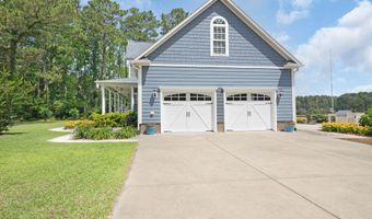 555 Dawson Creek Dr, Arapahoe, NC 28510