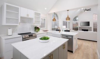 14604 Hemingway Ct, Addison, TX 75001