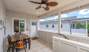 66-166 Waialua Beach Rd A, Haleiwa, HI 96712