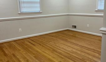 668 S ILLINOIS St, Arlington, VA 22204