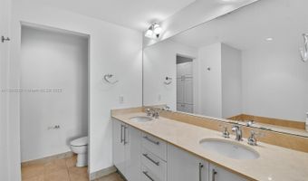 3330 NE 190th St 1611, Aventura, FL 33180