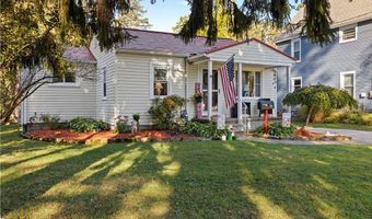 394 Long St, Amherst, OH 44001